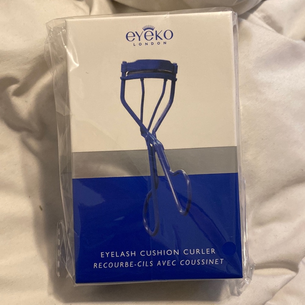 Eyeko eyelash curler